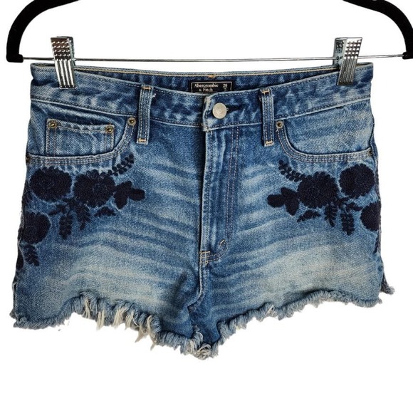 Abercrombie & Fitch Annie High Rise Floral Embroidered Shorts Womens 26/2 - Picture 1 of 7